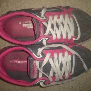 Sketchers Shoes